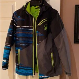 Spyder ski jacket for boys. Size 16. Worn once